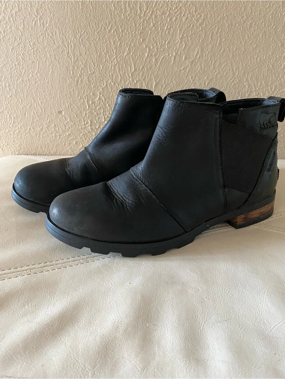 Sorel Emelie Chelsea Boots Women 8 Black Waterproof Leather Ankle gorpcore Y2K